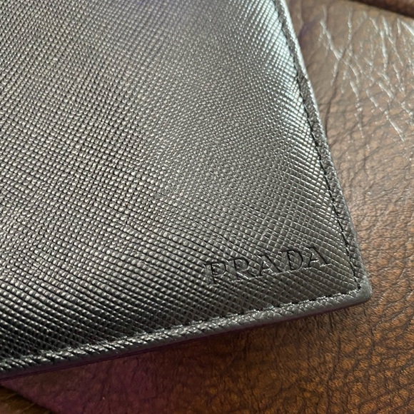 Prada Saffiano Men's Wallet - Picture 11 of 11